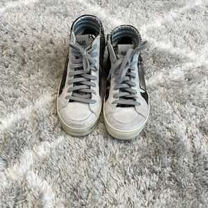 PP48 high top sneakers. Snakeskin and white sparkle. Size 37.